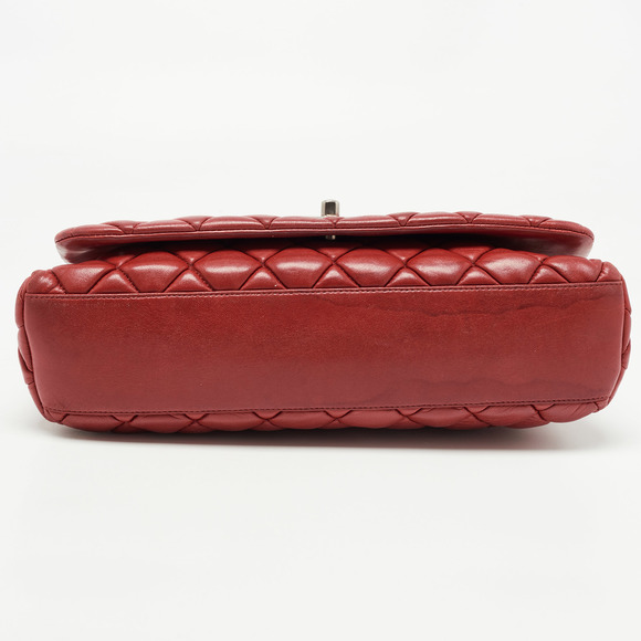 CHANEL Red Bubble Quilted Leather Flap Shoulder Bag - Picture 8 of 8